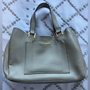 New never used leather Olive Green Steve Madden Small Handbag 12 x 9